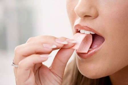 长时间咀嚼口香糖对脸部有减肥效果吗？