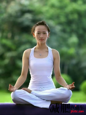 瑜伽减肥的三大优势 瑜伽减肥你的最好选择