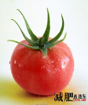 炎炎夏日健康最重要 西红柿减肥是妙招